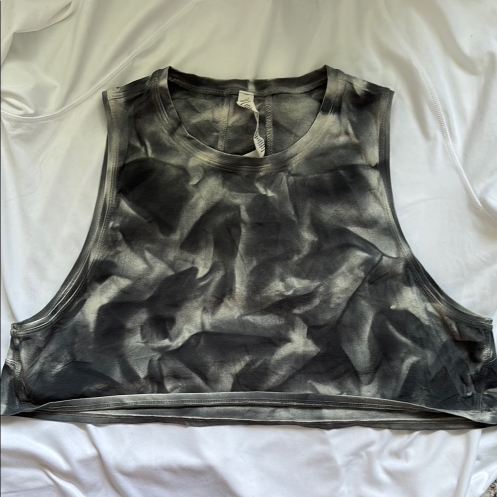 lululemon LA Super-Crop Muscle Tank